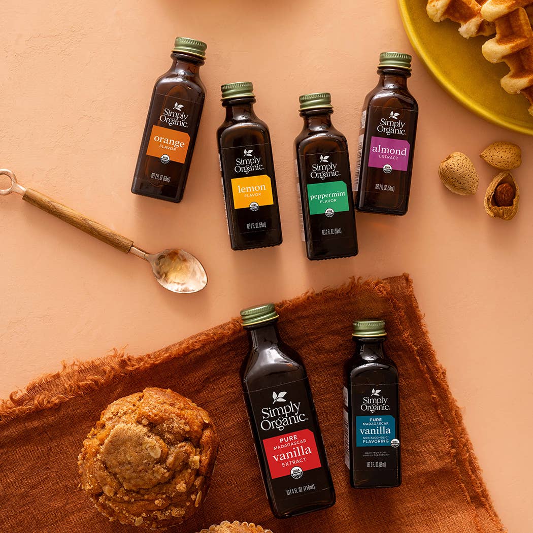 Pure Almond Extract, Certified Organic, Kosher, 2 Fl Oz